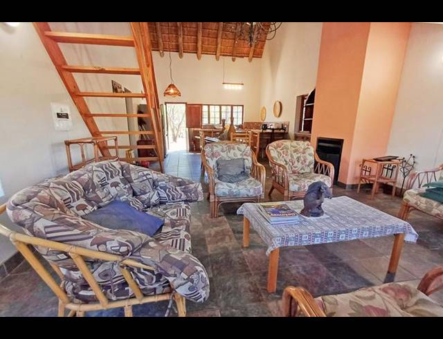 2 BEDROOM HOUSE FOR SALE IN VAALKOP DAM
